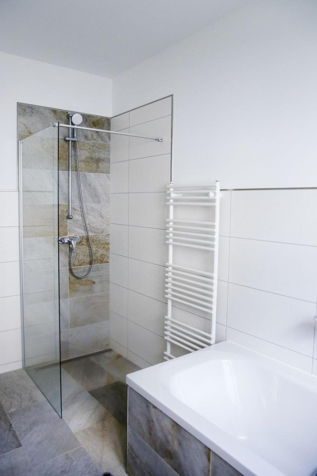 Apartmenthaus Windland Pouch Bagian luar foto
