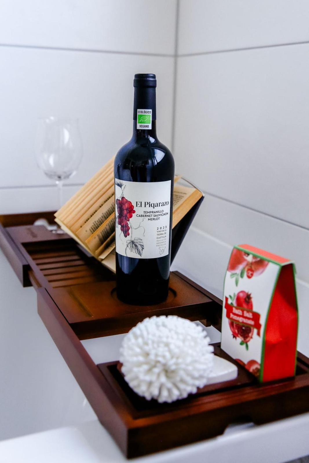 Apartmenthaus Windland Pouch Bagian luar foto