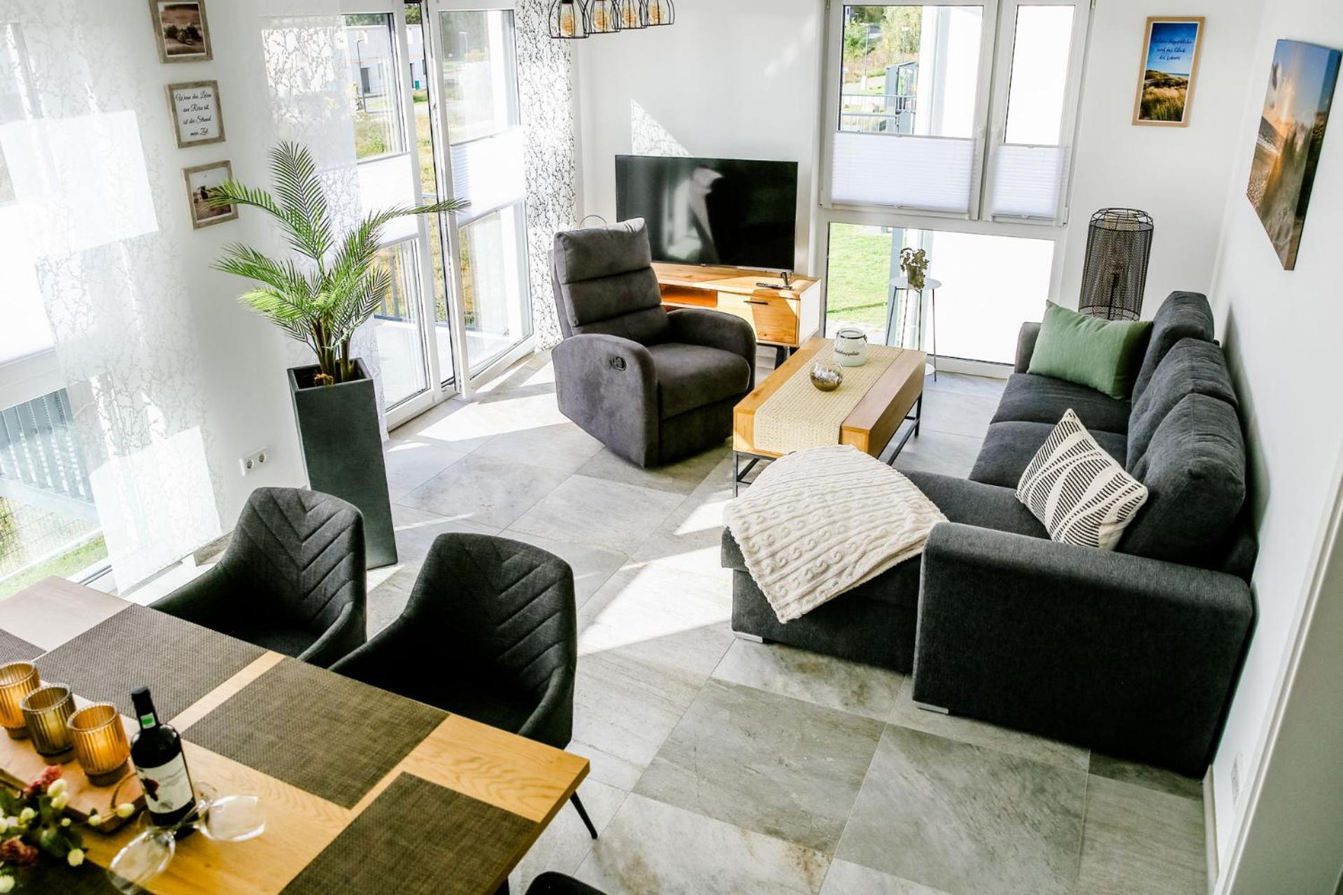 Apartmenthaus Windland Pouch Bagian luar foto