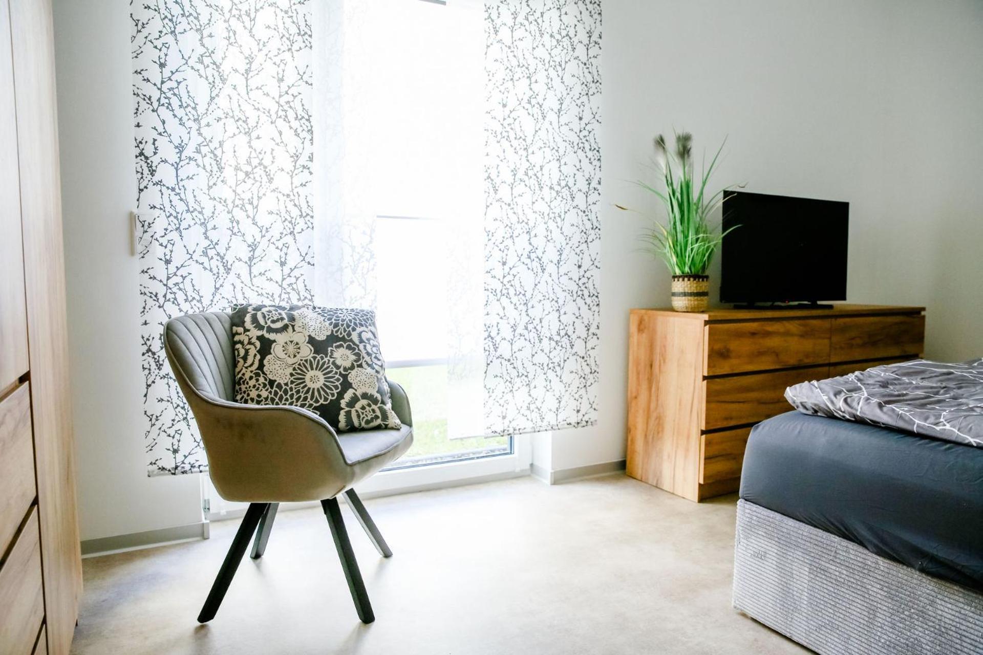 Apartmenthaus Windland Pouch Bagian luar foto