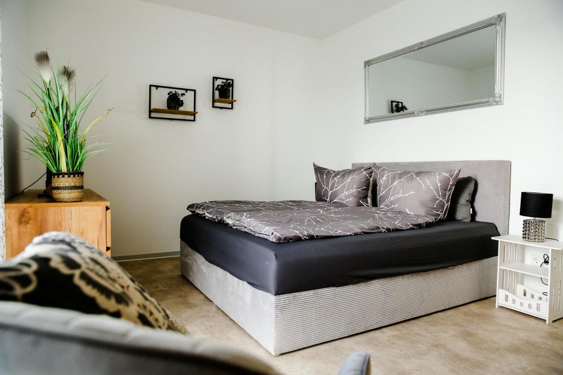 Apartmenthaus Windland Pouch Bagian luar foto