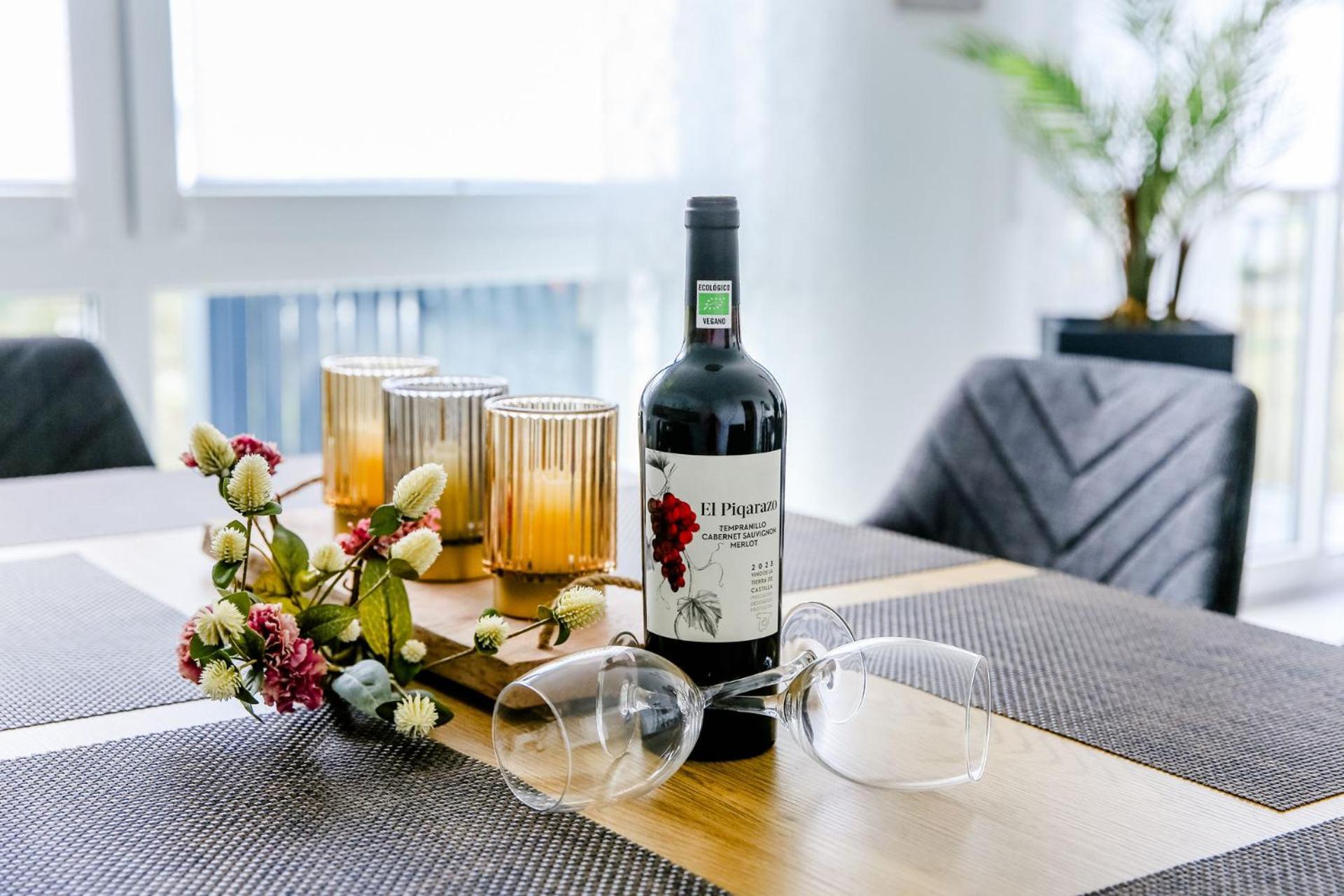 Apartmenthaus Windland Pouch Bagian luar foto